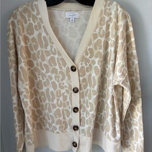 065S Mud Pie Beige Animal Print Cardigan